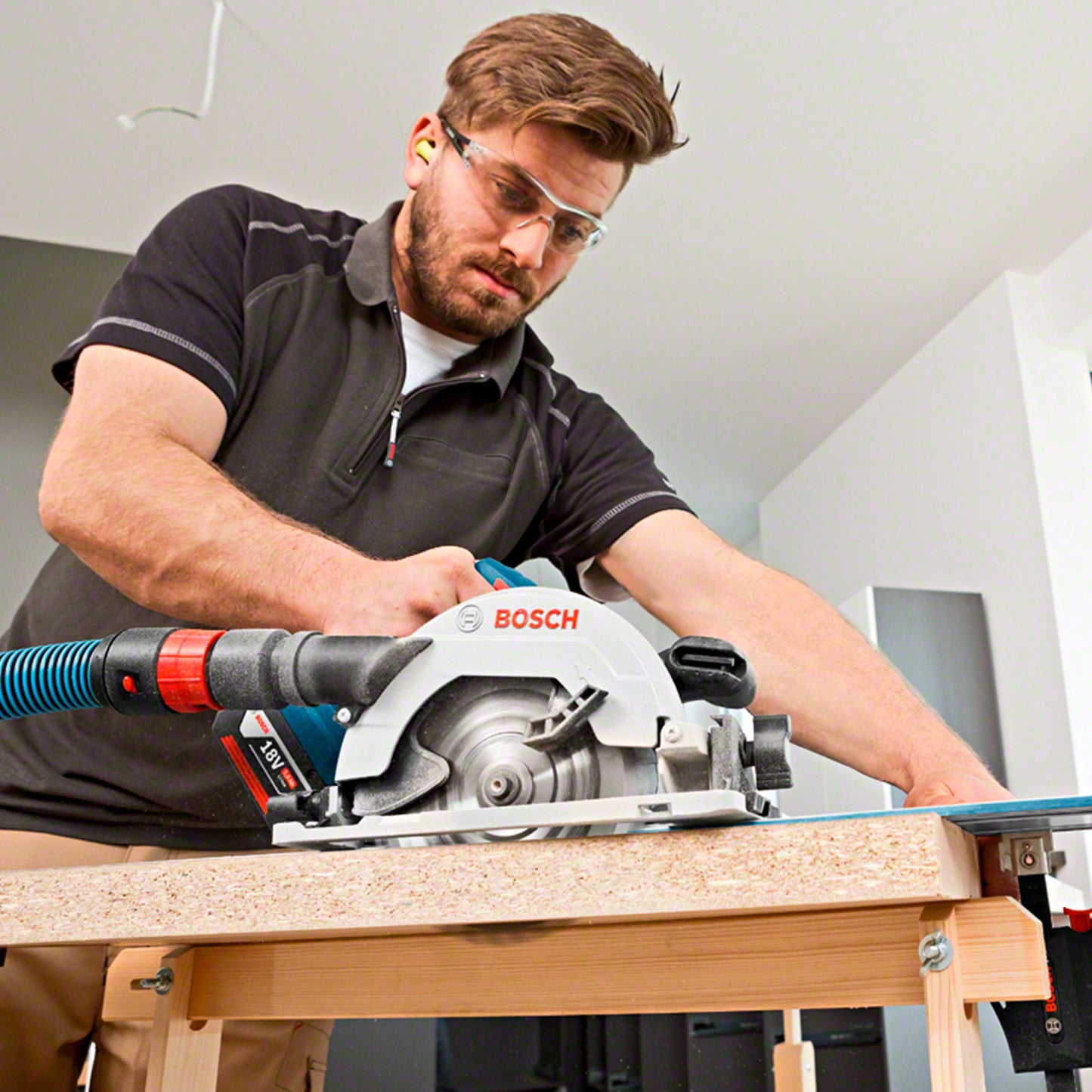 Sierra Circular Bosch Professional Heavy Duty Gks 18v-57