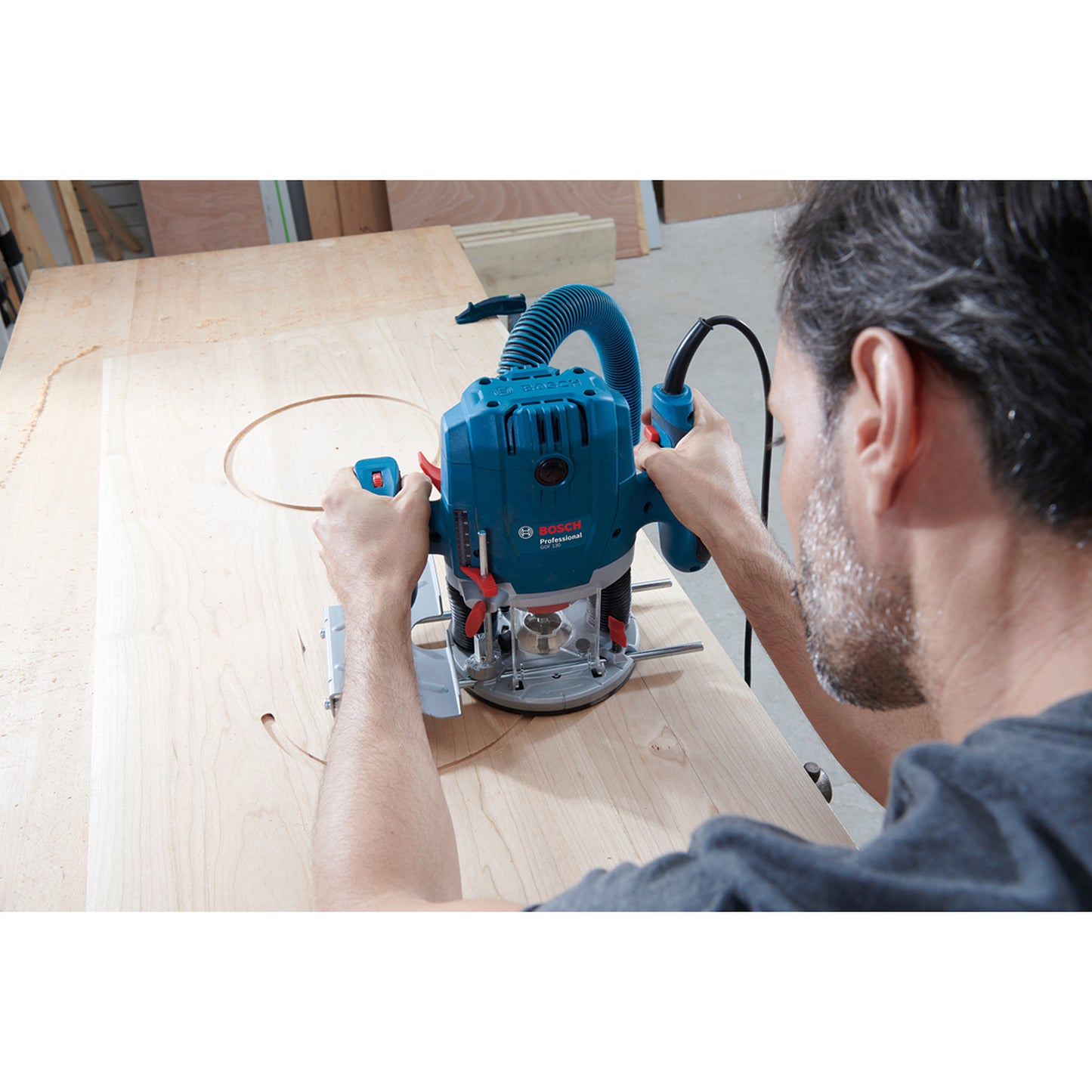 Router Bosch Gof130 1300w 1/4 Vel. Variable 11000-28000 Rpm