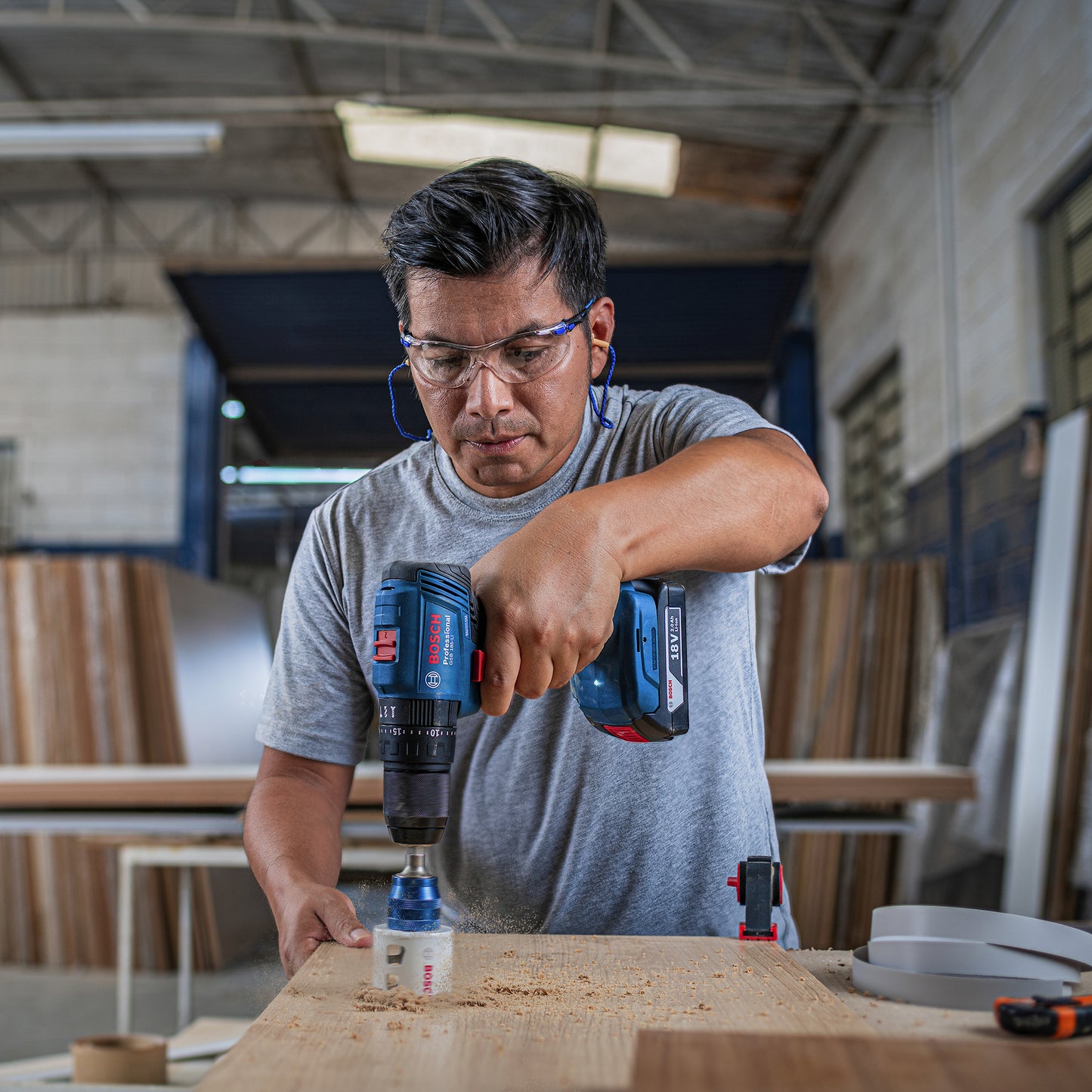 Rotomartillo Atornillador Brushless Bosch Gsb 185-li Sin Bat Color Azul/negro