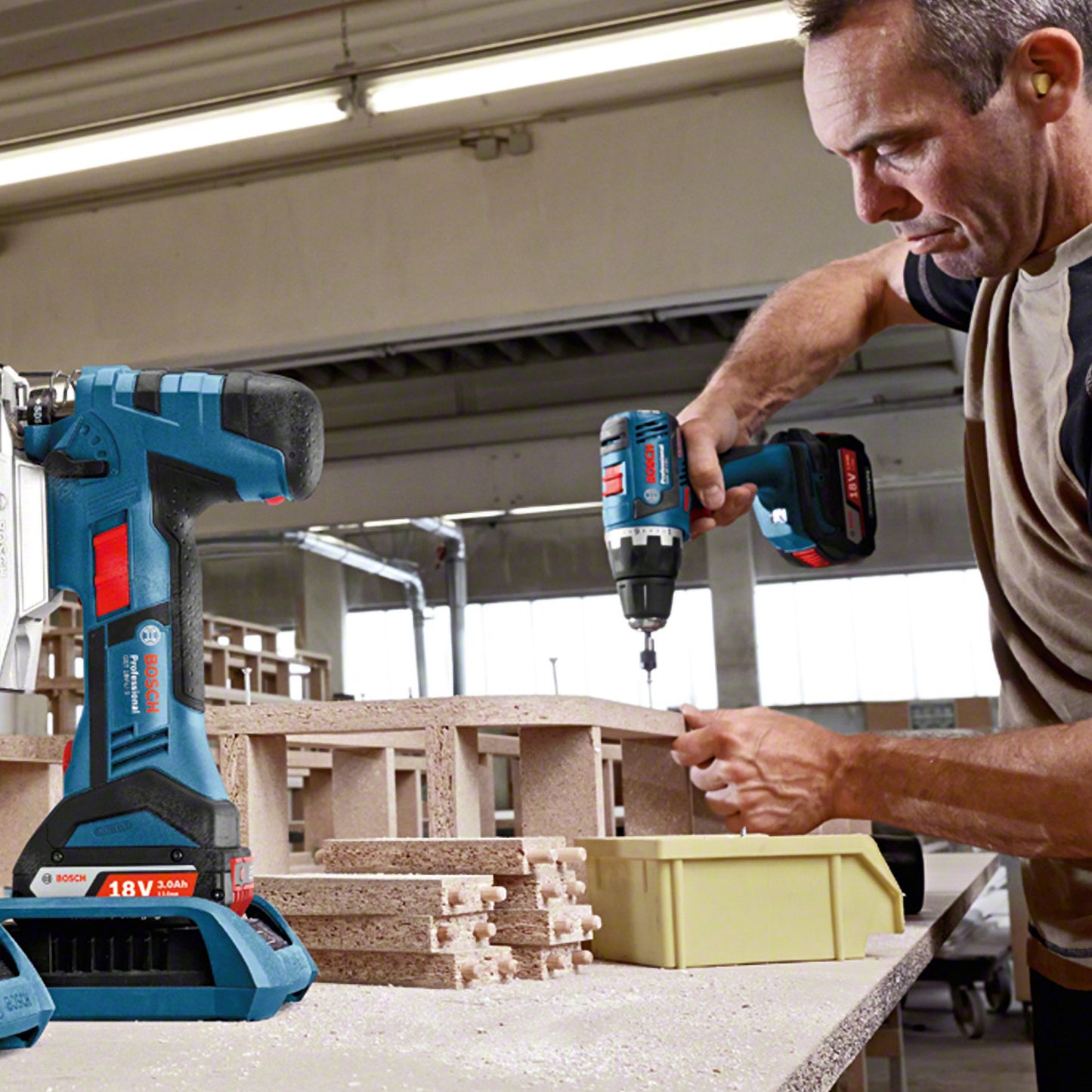 Kit Juego 2 Baterias 18v 4,0 Ah + Cargador GAL 1880 CV